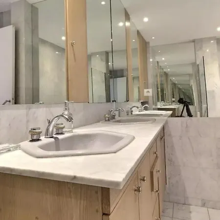 Superbe Champs Elysees Wagram Appartement Paris