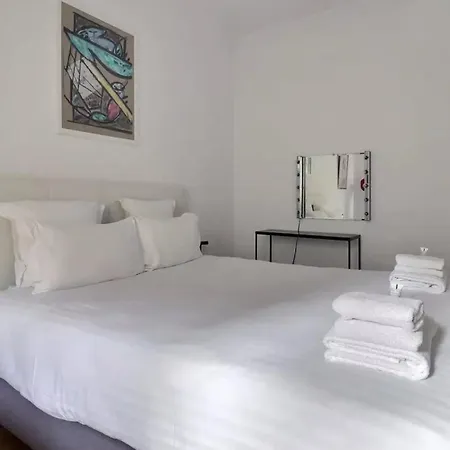 Superbe Champs Elysees Wagram