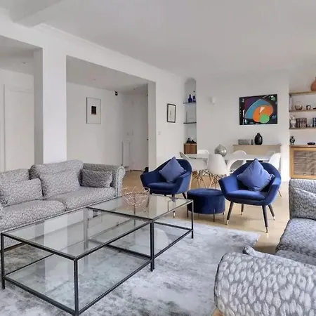 Superbe Champs Elysees Wagram *